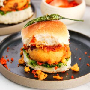 Mumbai Vada Pav